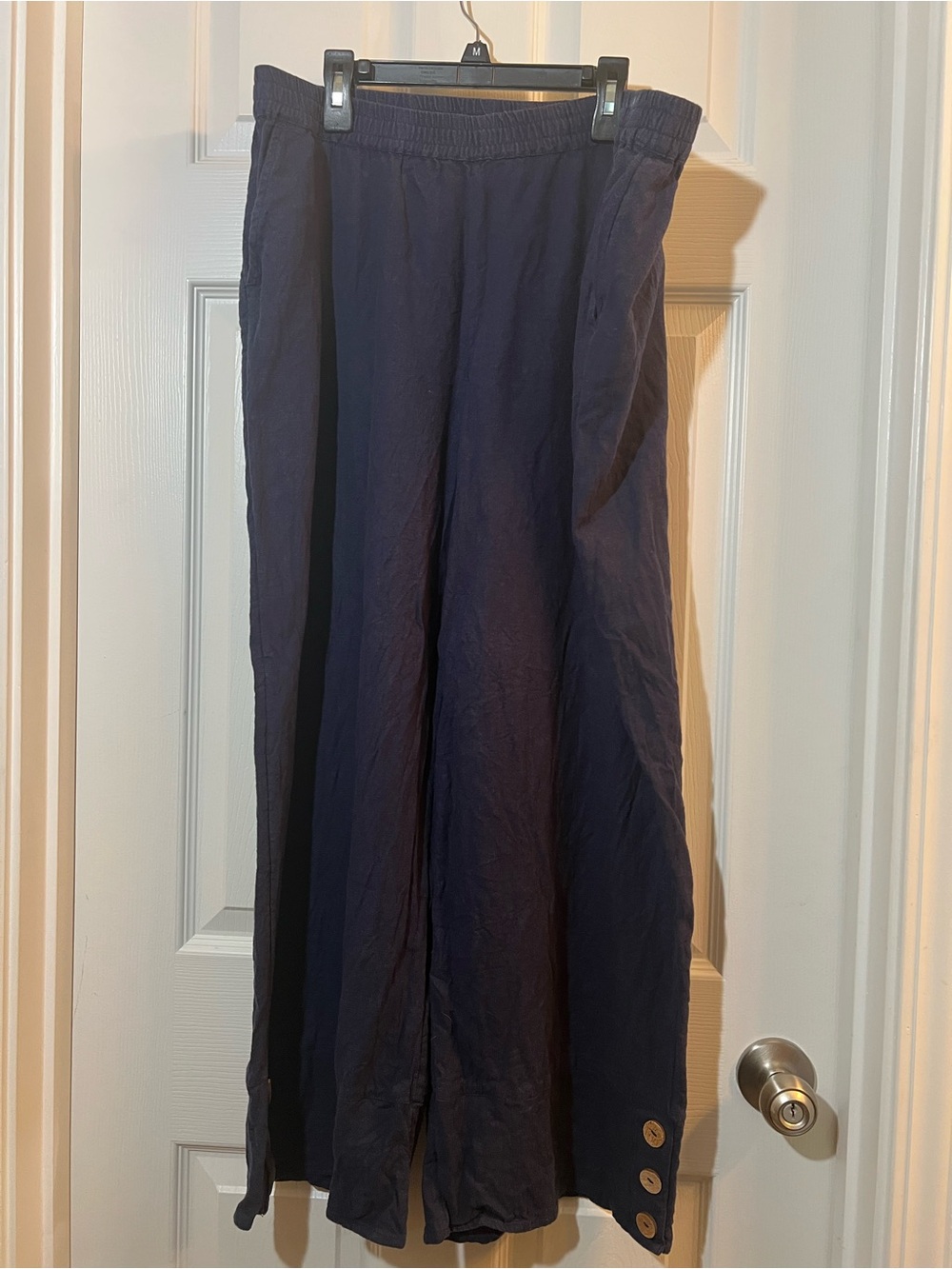 🦋 Wide Leg Navy Blue Women's d&co naturals Pants with Button Cuff size large